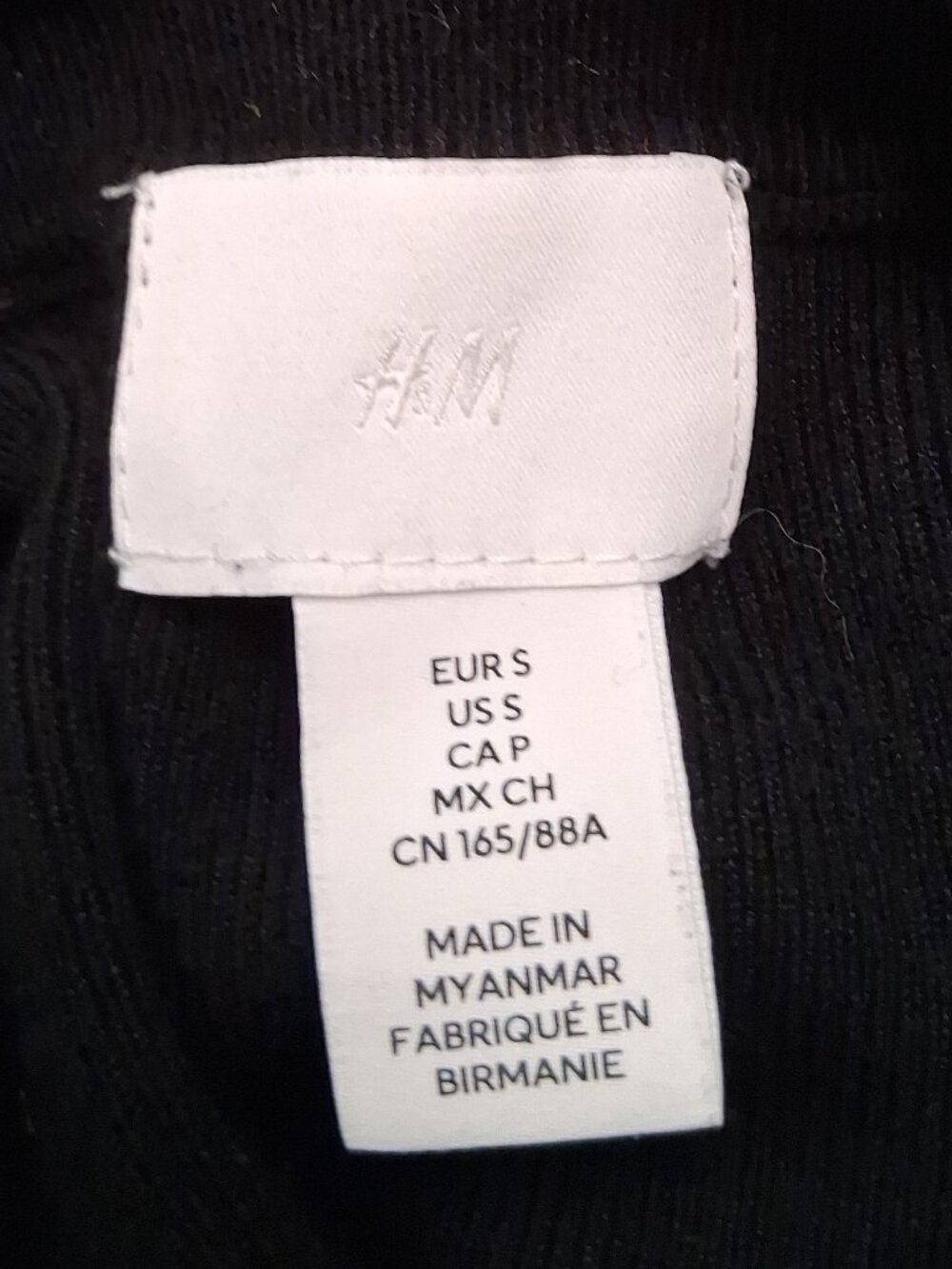 H&M Women's Black Lightweight Cropped Crew Neck Sweater - Picture 5 of 6